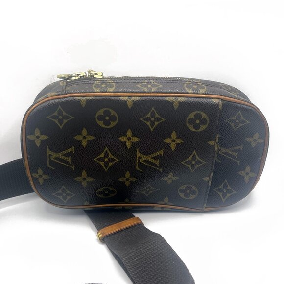 Authentic Louis Vuitton Monogram Gange Pochette Crossbody Bag Bum Shoulder Bag - Picture 8 of 14